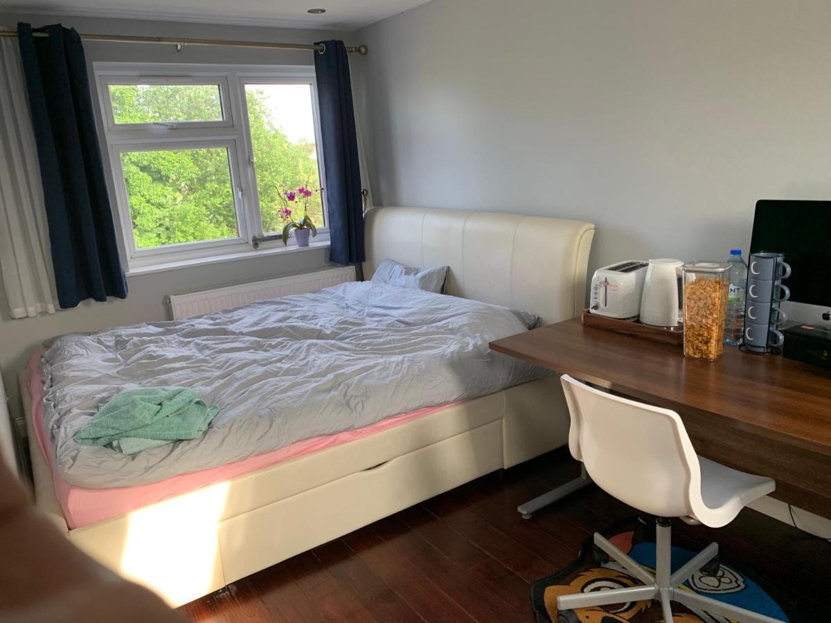 ロンドン Baoyan Bed & Breakfast エクステリア 写真
