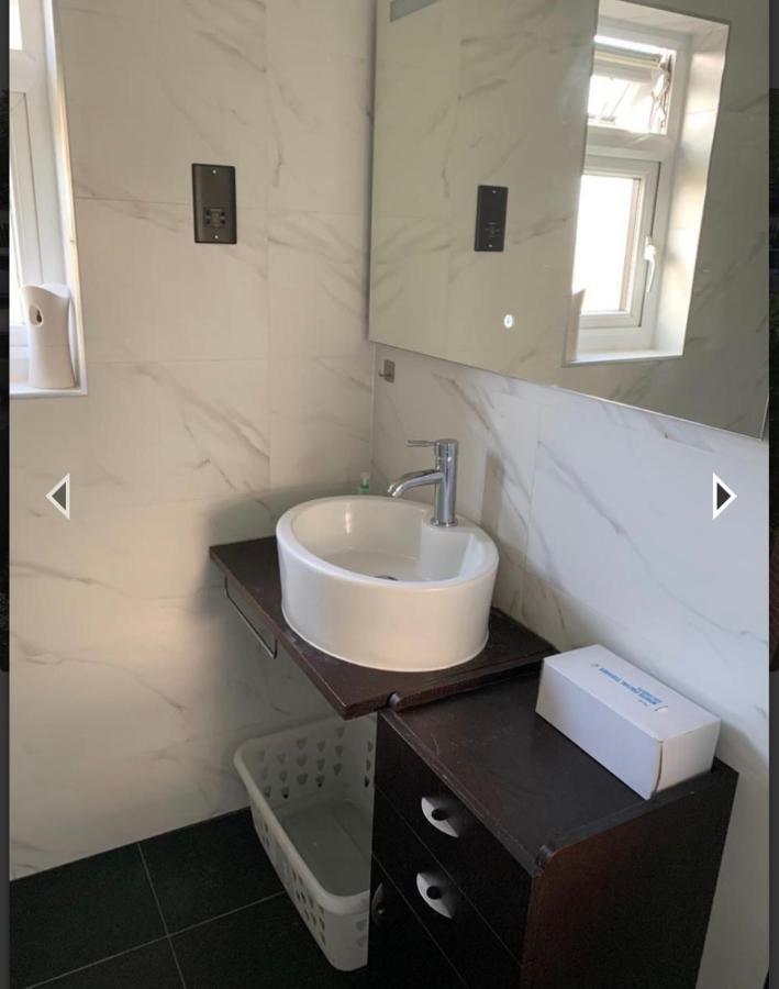 ロンドン Baoyan Bed & Breakfast エクステリア 写真